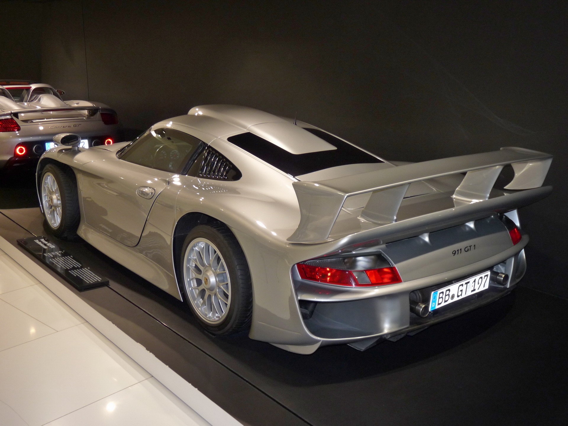 Wallpaper, tapeta Porsche 911 v 1920x1440 na plochu zdarma ke sthnut