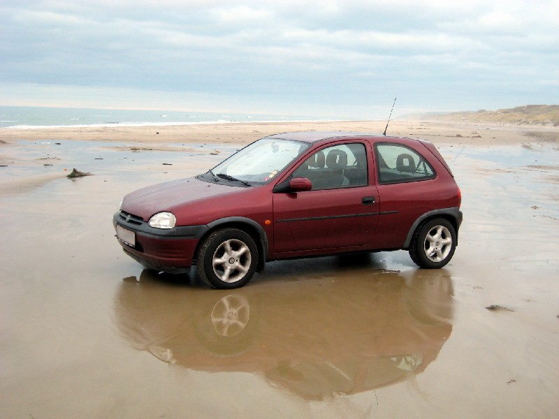Opel Corsa | 800x600. Tapeta, pozad na plochu Windows